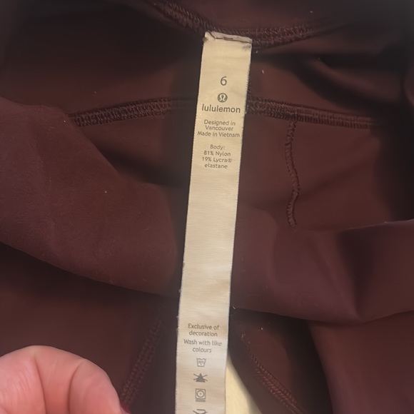 Maroon capri lululemon pants - Picture 2 of 2
